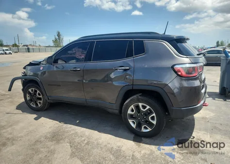 2018 Jeep Compass Trailhawk из США, поврежденный, VIN 3C4NJDDB5JT451371